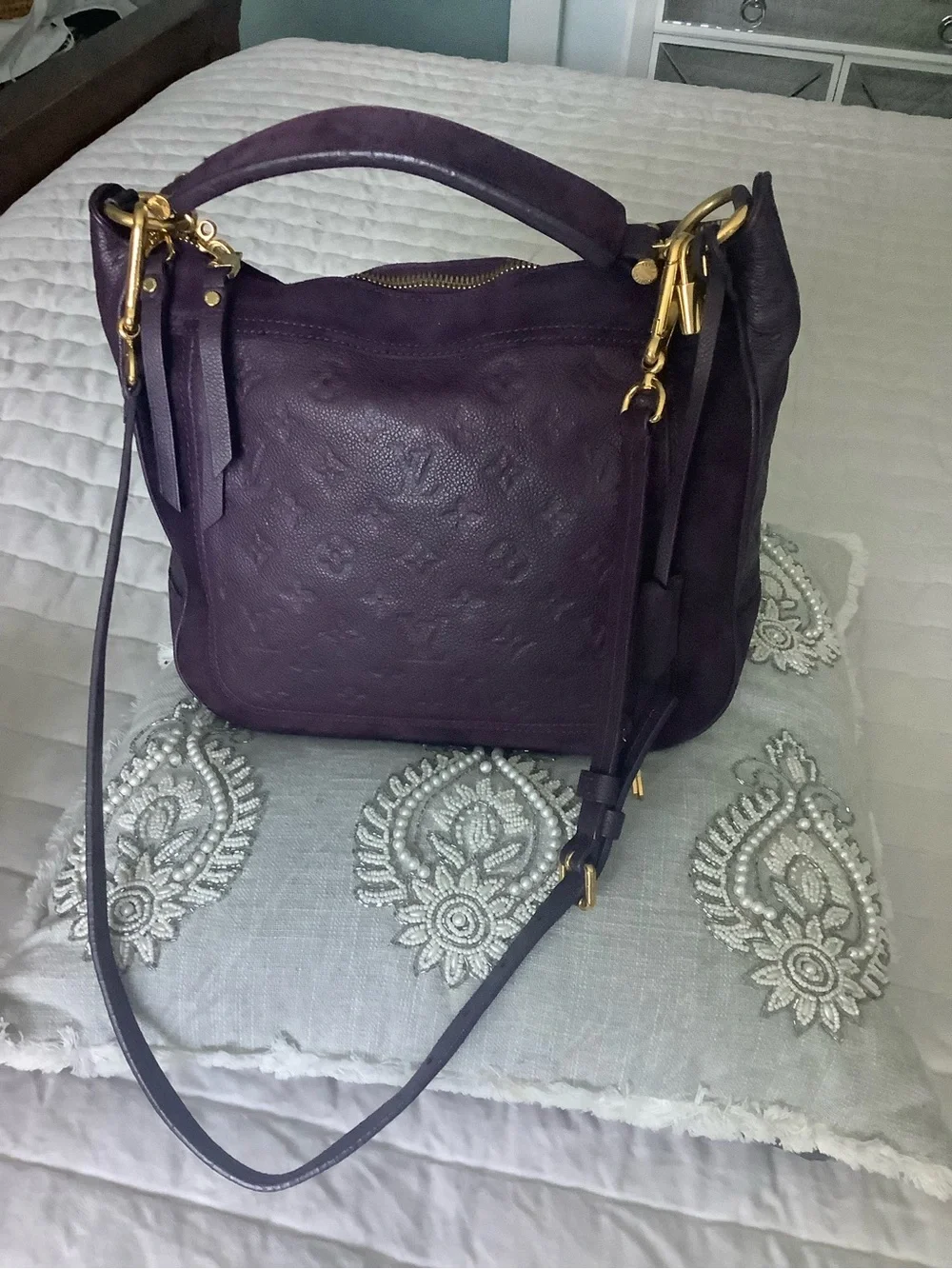 Louis Vuitton Empreinte Plum Purple Leather sude Shoulder Bag with Gold Hardware